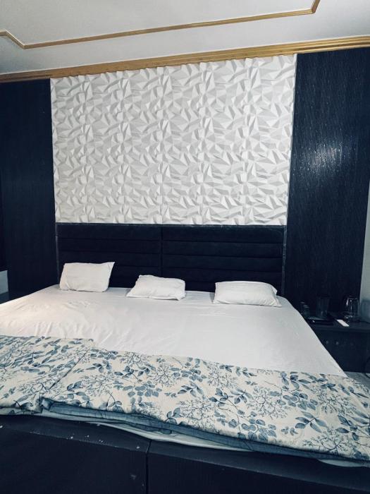 radha madhavam luxurious boutique stay