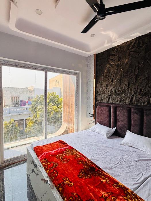 radha madhavam luxurious boutique stay