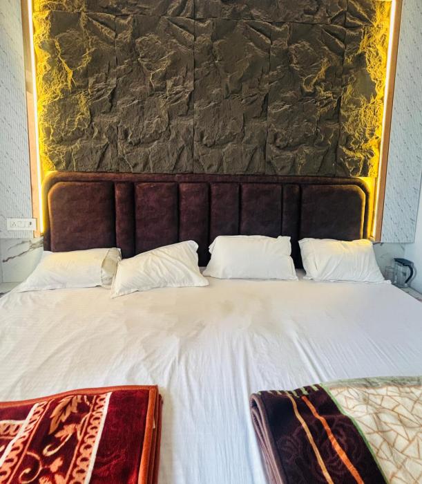 radha madhavam luxurious boutique stay