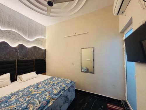 radha madhavam luxurious boutique stay