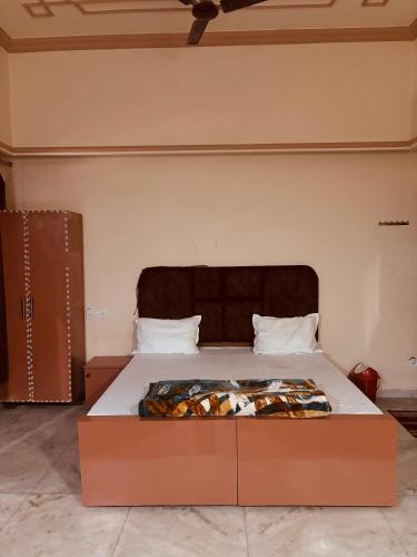radha madhavam luxurious boutique stay