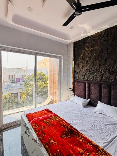 radha madhavam luxurious boutique stay