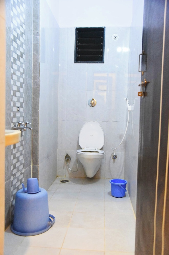 hotel sai santosh shirdi