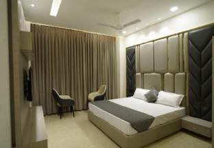 hotel ovel hotel ludhiyana