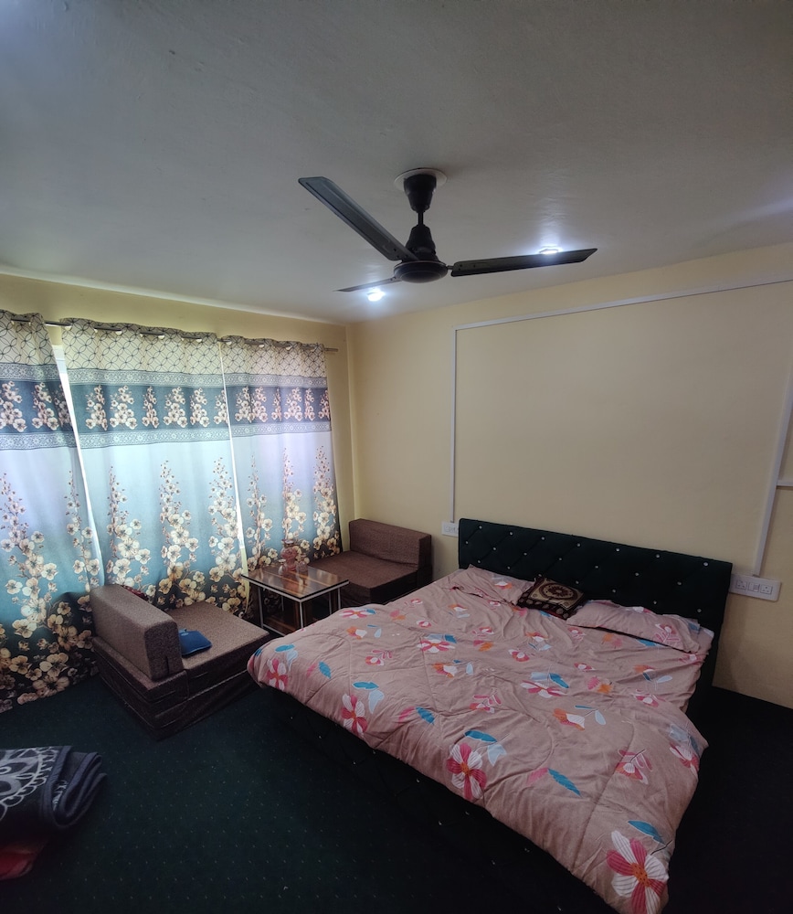 hatyz guest house and restaurant