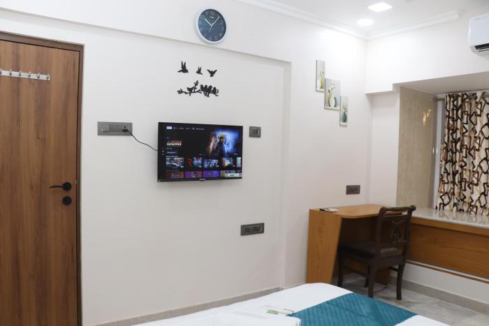 zenith homes powai suites