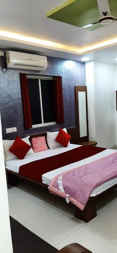 Sawai Executive,,3 star