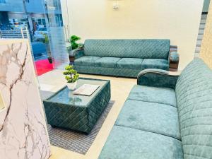 s v comforts btm layout