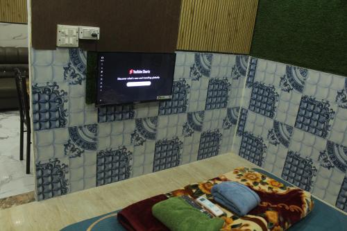 dipankar house