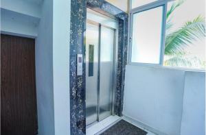 sanvaluxuryroom by royal vip hospitality