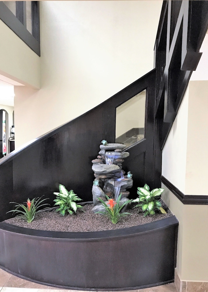country inn and suites by radisson battle creek mi