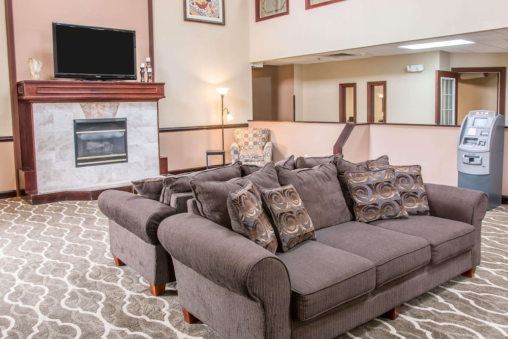 country inn and suites by radisson battle creek mi