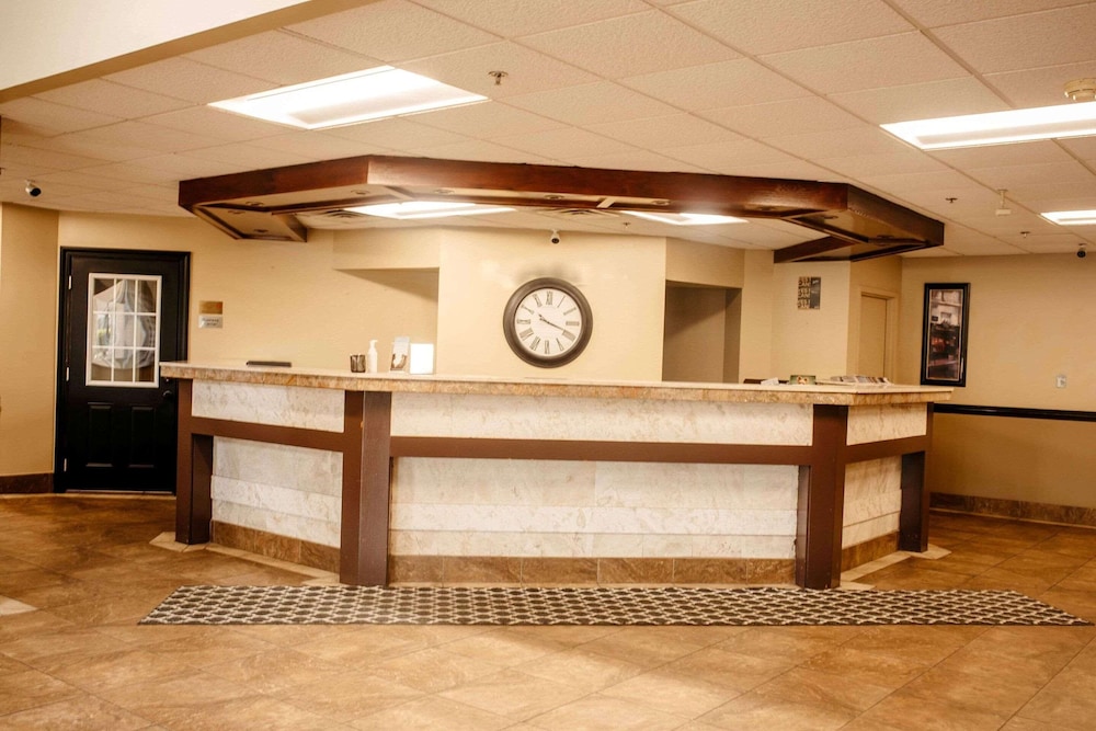 country inn and suites by radisson battle creek mi