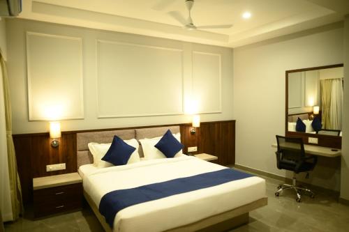 purple orchid hotel