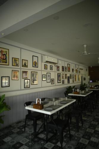 purple orchid hotel