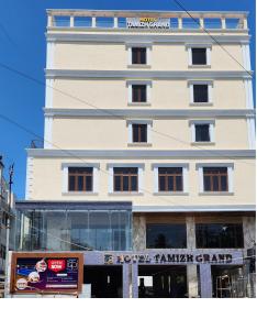hotel tamizh grand