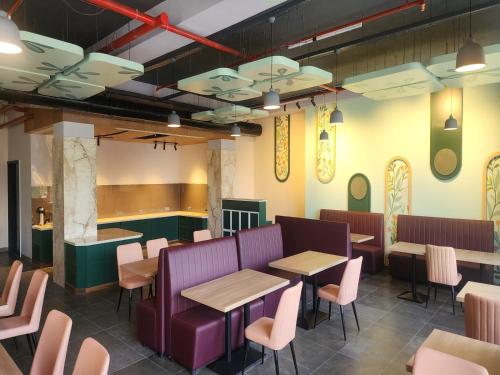 Hotel Tamizh Grand,,2 star