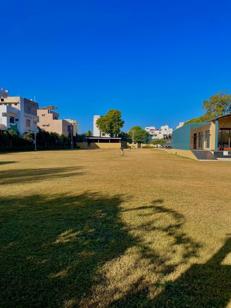 vrindavan greens resort