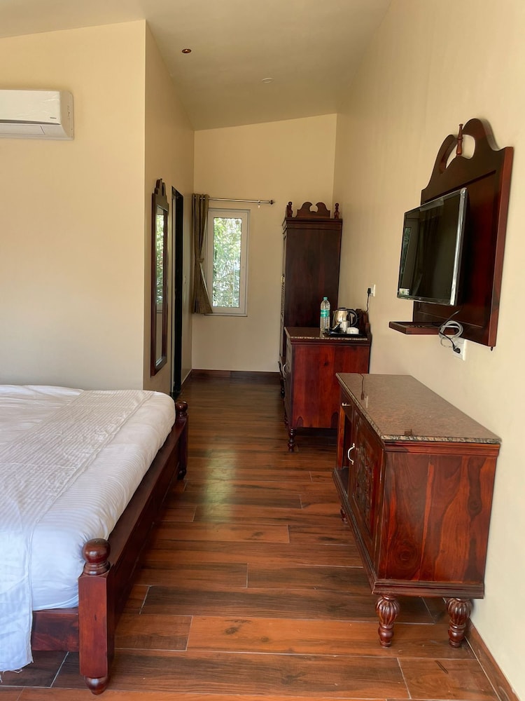 vrindavan greens resort