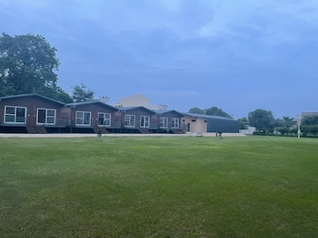 vrindavan greens resort