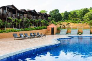 axiom resort luxury cottages arambol