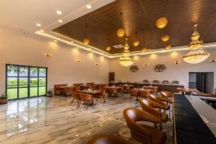 axiom resort luxury cottages arambol