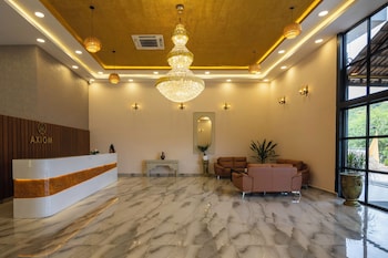 axiom resort luxury cottages arambol