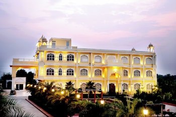 hari mahal resort
