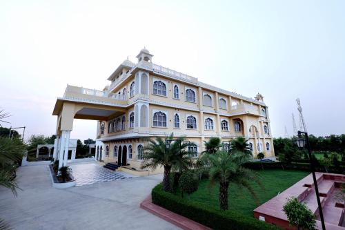 hari mahal resort
