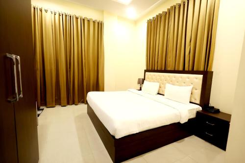 Hari Mahal Resort,,3 star