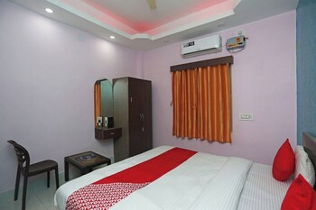 dhamstay hotel savashi near temple puri