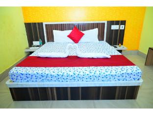 Dhamstay Hotel Sashi Near Temple Puri,,2 star