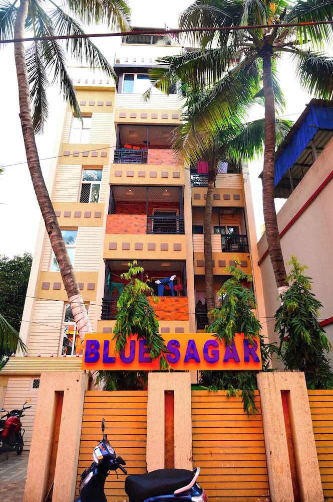dhamstay hotel blue sagar nearbeach puri