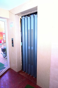 dhamstay hotel blue sagar nearbeach puri