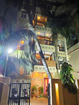 dhamstay hotel blue sagar nearbeach puri