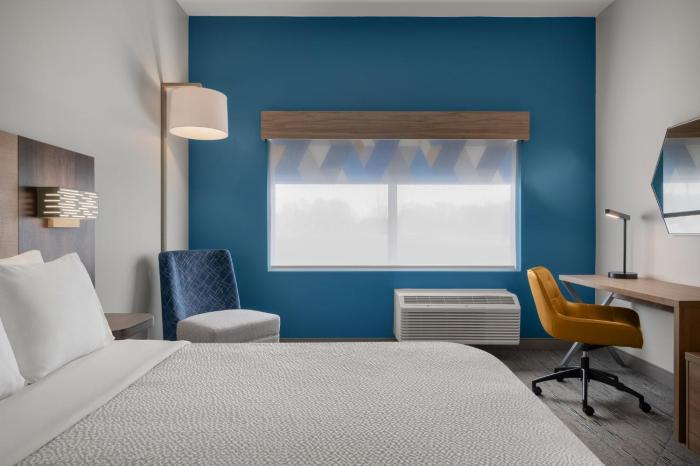 holiday inn express and suites muncie northwest by ihg