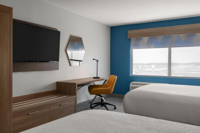 holiday inn express and suites muncie northwest by ihg