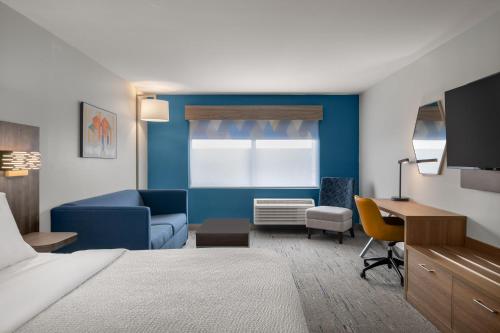holiday inn express and suites muncie northwest by ihg