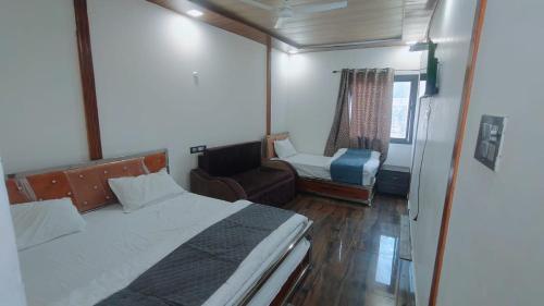 Ice Valley Resort,,2 star