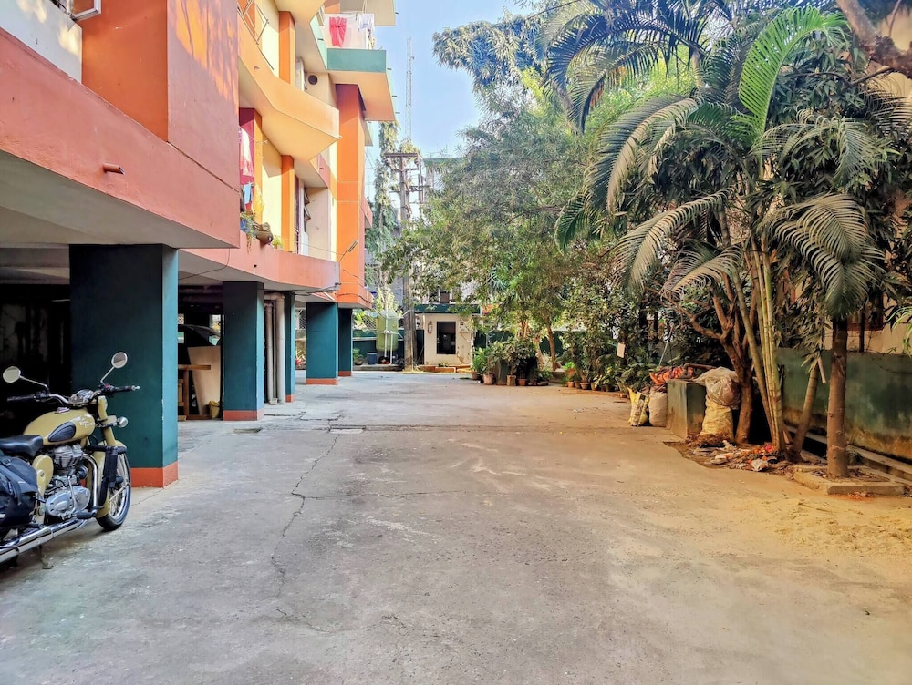 cozy guwahati apartment with city and mountain views