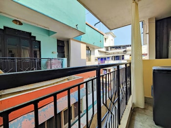 cozy guwahati apartment with city and mountain views