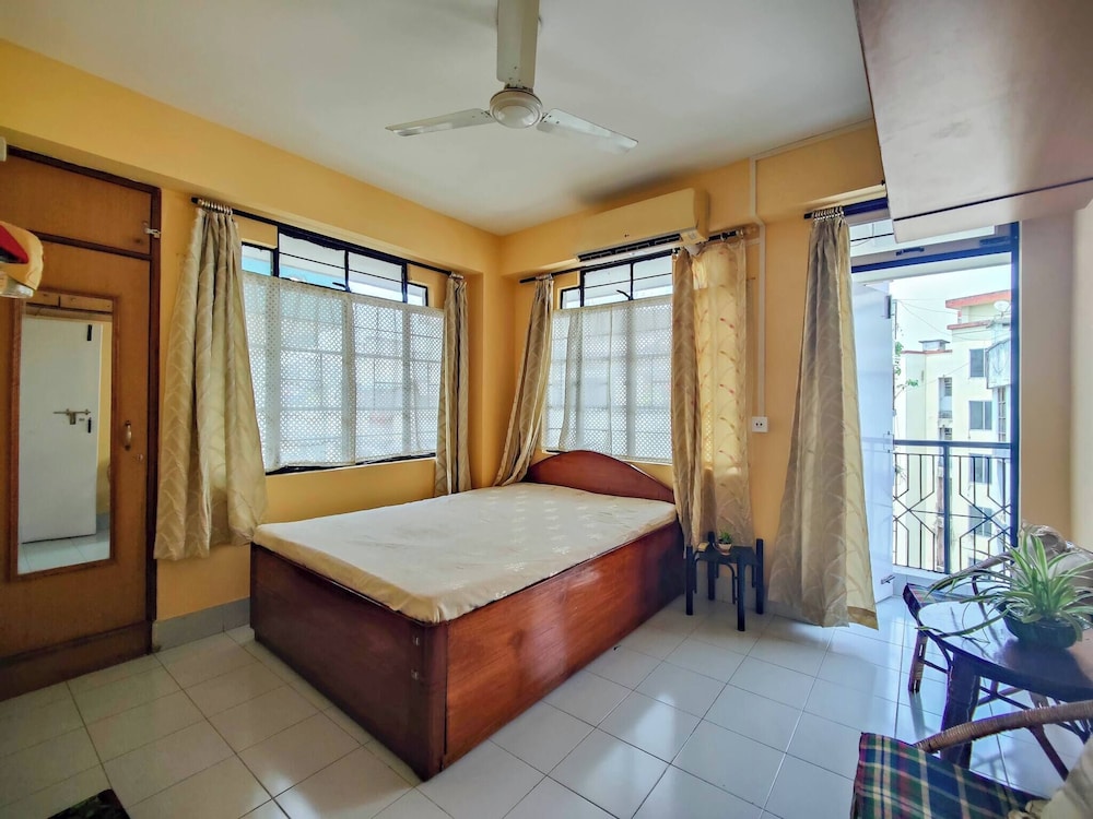 cozy guwahati apartment with city and mountain views