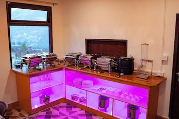 verdant the lush gateway