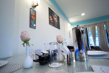 verdant the lush gateway