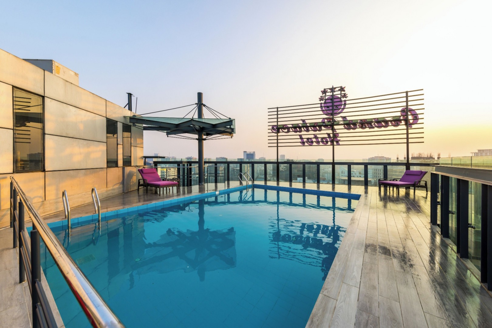 grand palace hotel and resorts dhaka