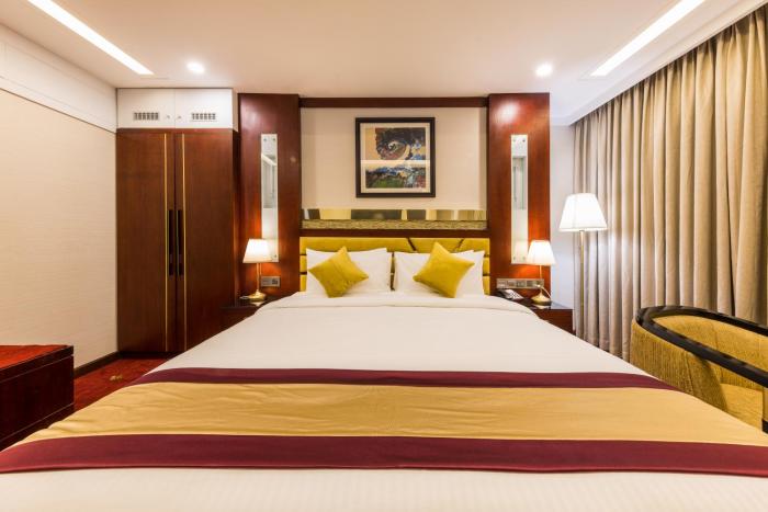 grand palace hotel and resorts dhaka