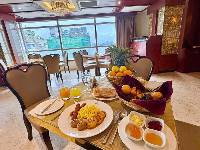 grand palace hotel and resorts dhaka