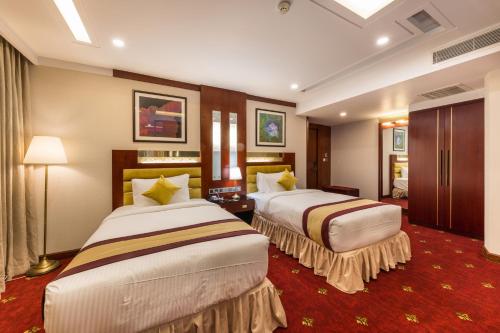 grand palace hotel and resorts dhaka