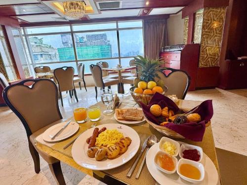 grand palace hotel and resorts dhaka