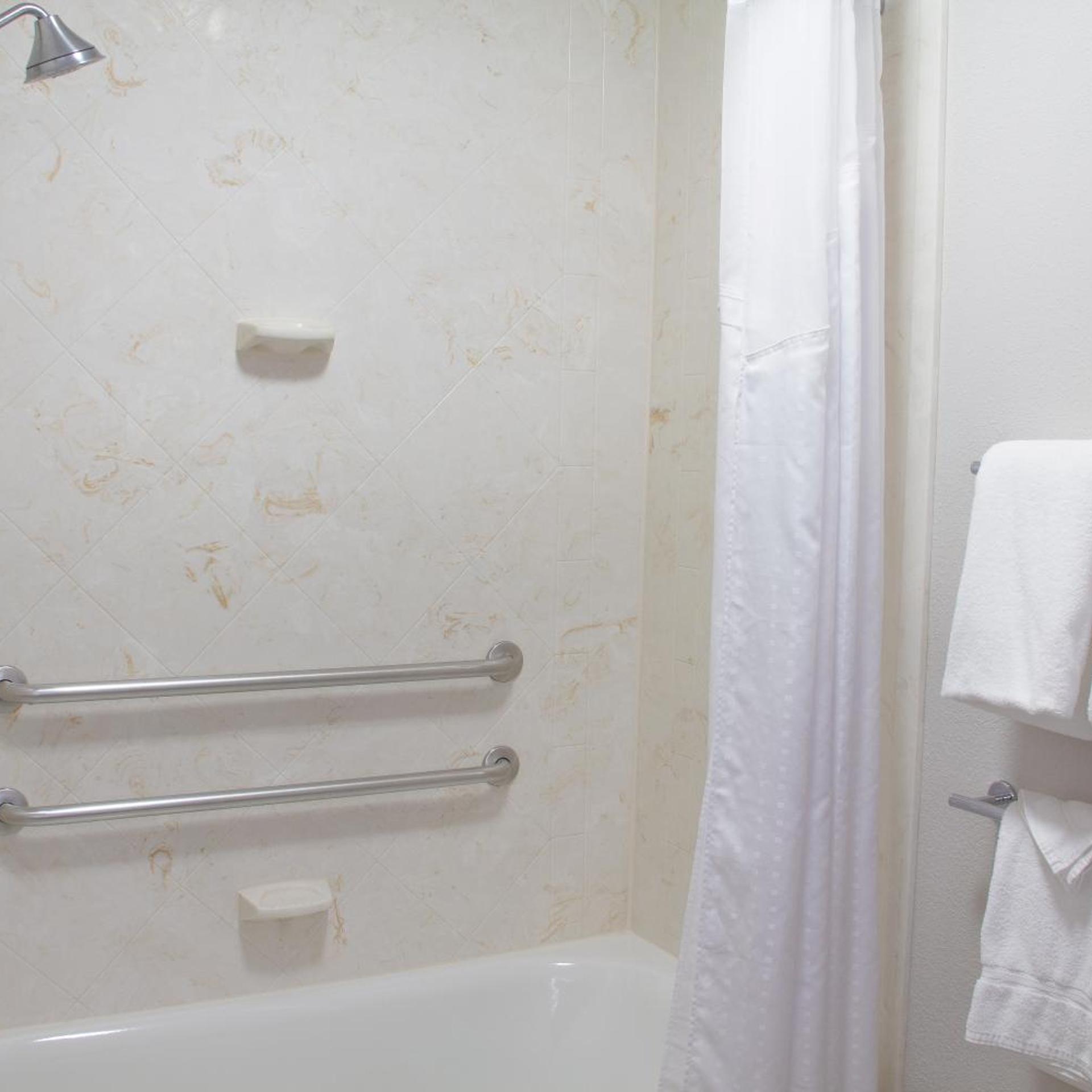 holiday inn express and suites lexington dtwn area keenland by ihg